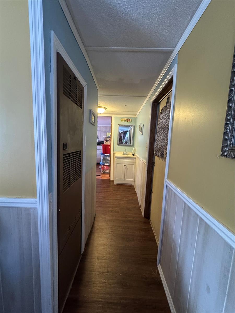 12748 VIA PLAZA WAY — photo 10