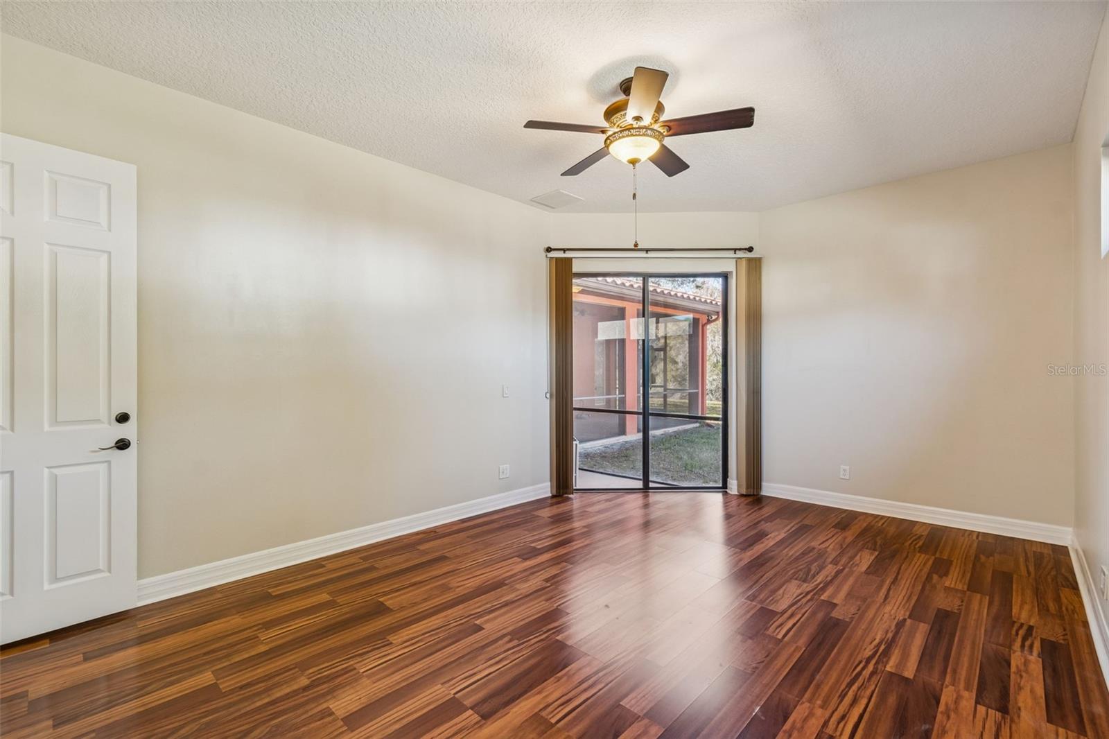 3511 BALLASTONE DR — photo 37