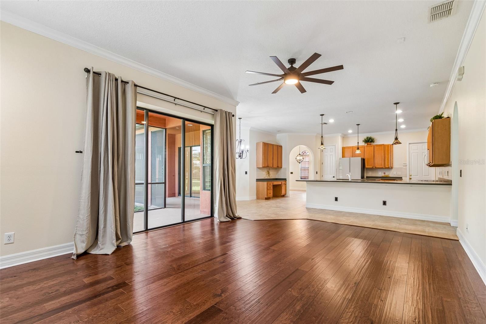 3511 BALLASTONE DR — photo 33