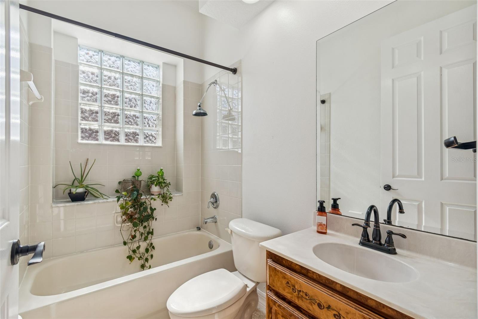 3511 BALLASTONE DR — photo 58