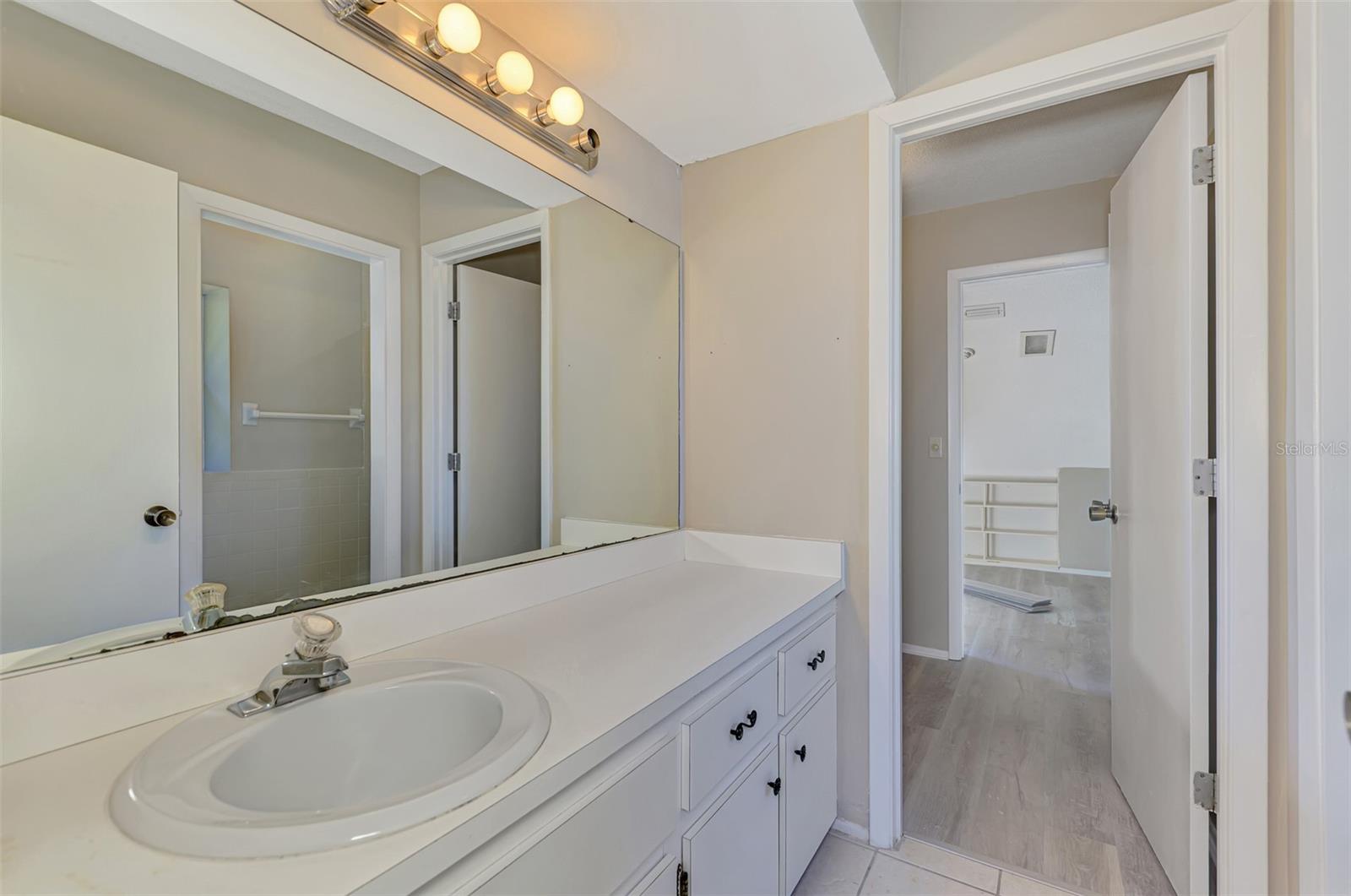 984 N BENEVA RD #T7 — photo 30