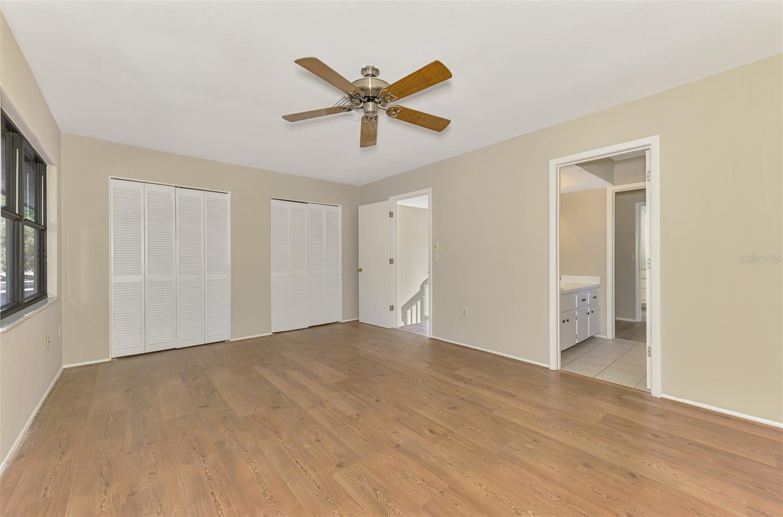 984 N BENEVA RD #T7 — photo 28