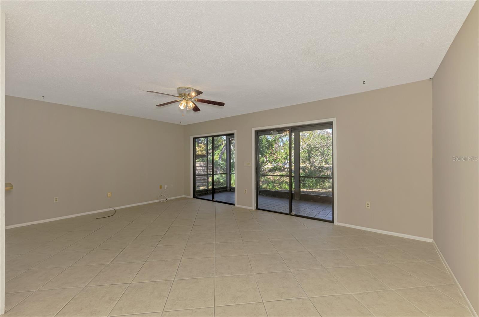 984 N BENEVA RD #T7 — photo 12