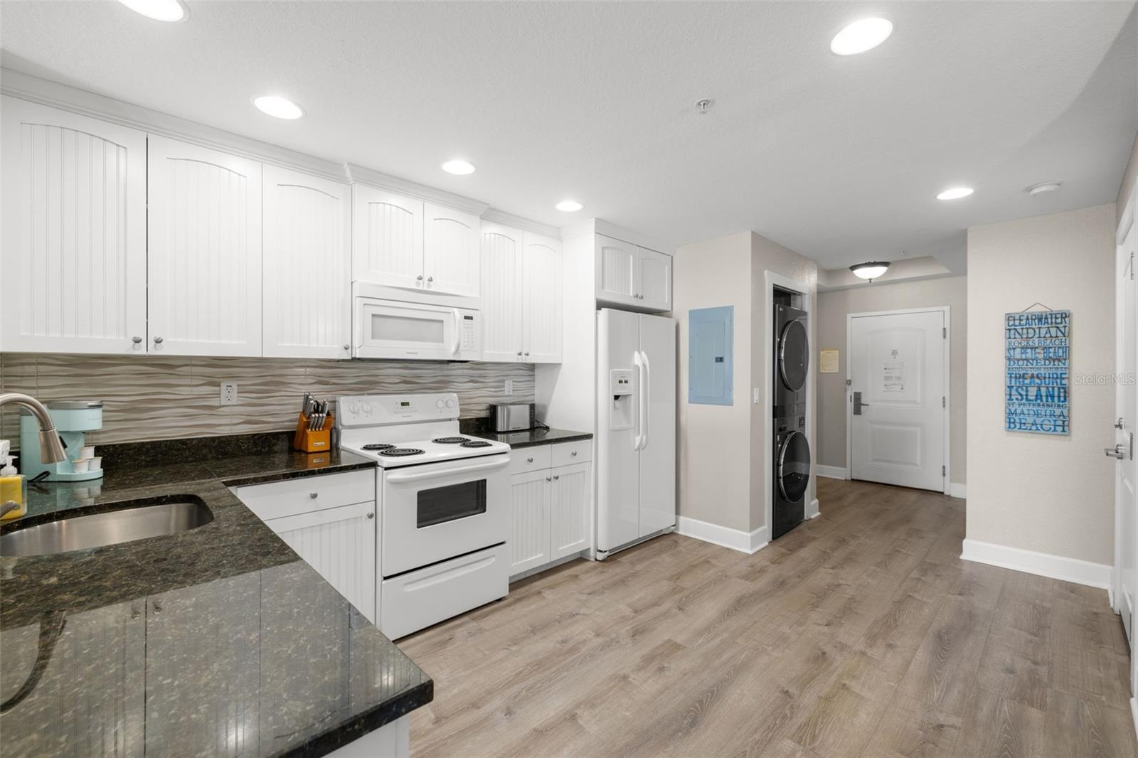 399 2ND ST #216 — photo 5