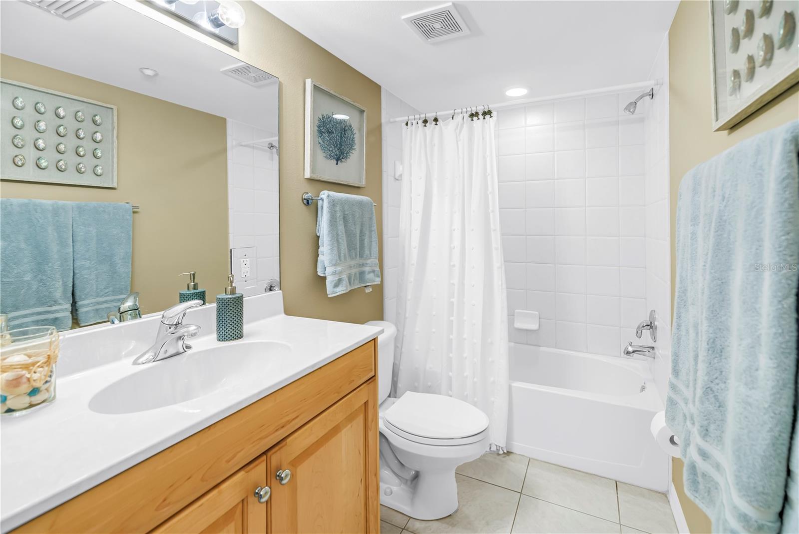 16326 GULF BLVD #308 — photo 27