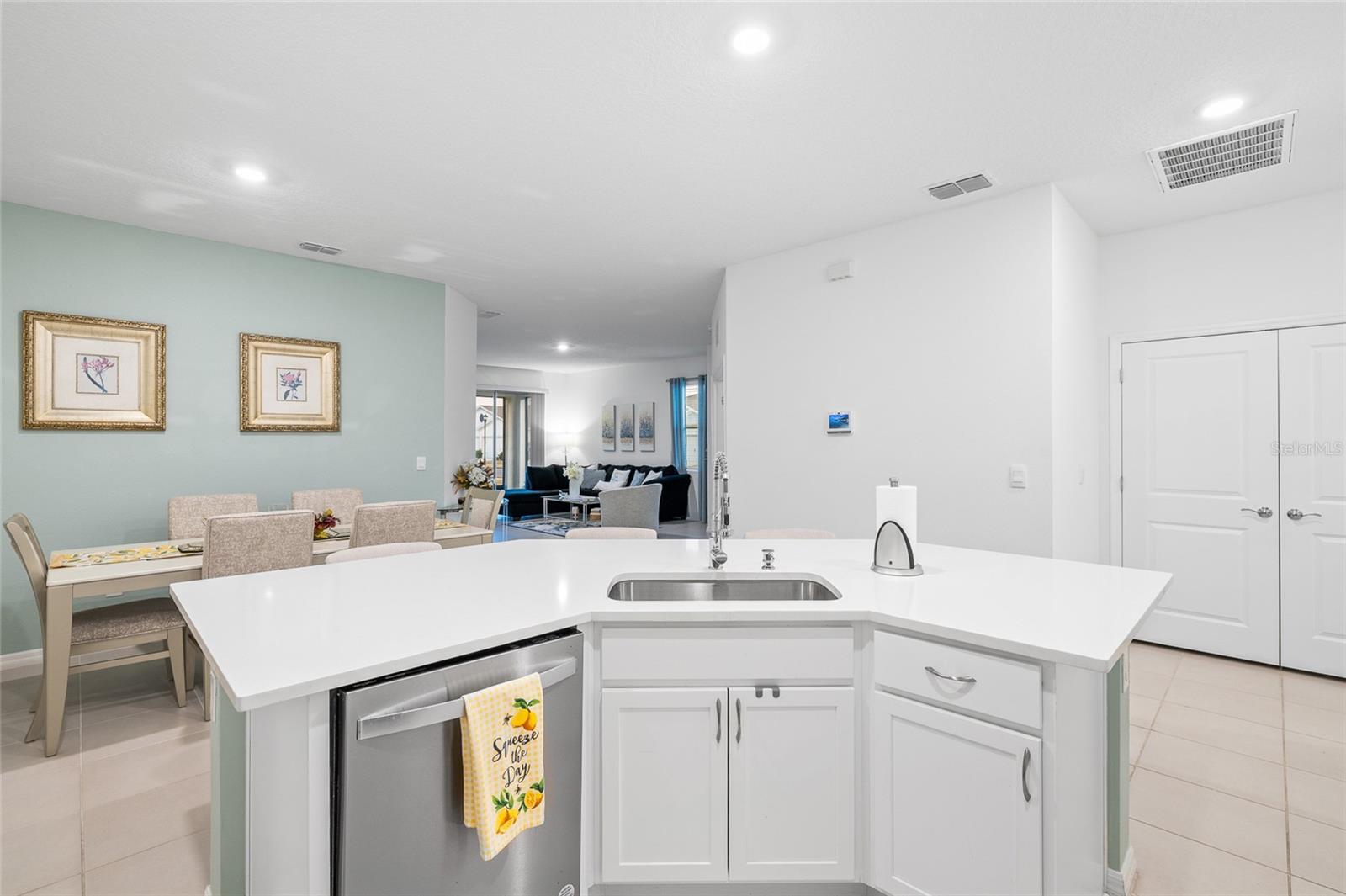 8498 BOLD CYPRESS LN — photo 15