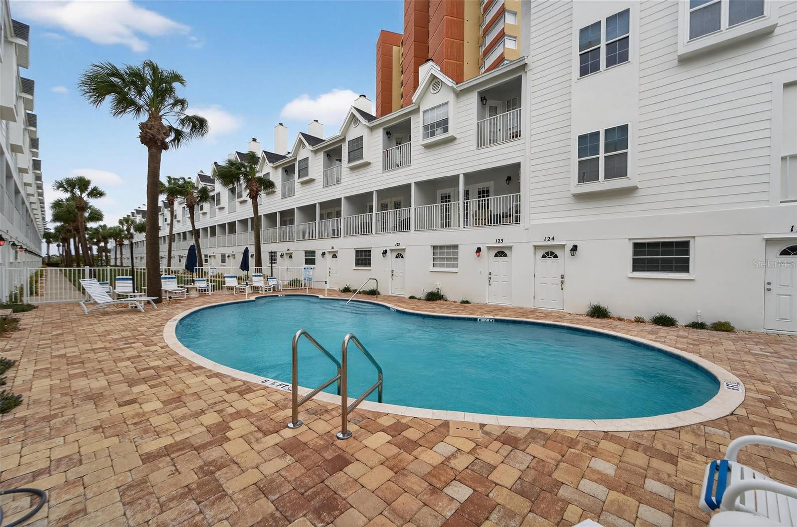 17960 GULF BLVD #119 — photo 6