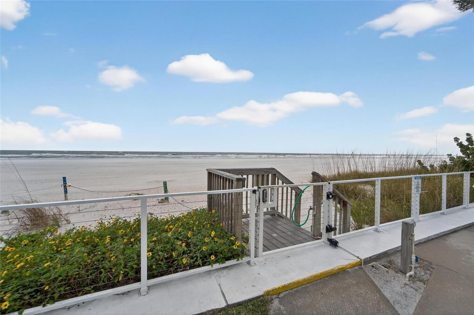 17960 GULF BLVD #119 — photo 9