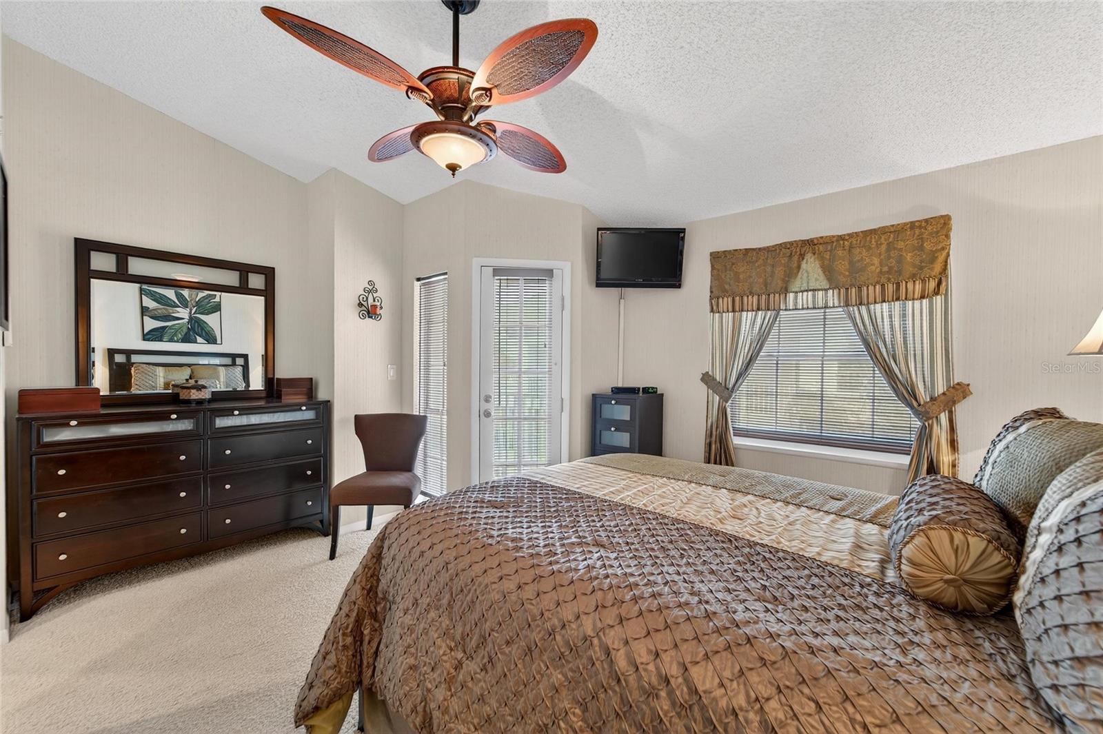 17960 GULF BLVD #119 — photo 60