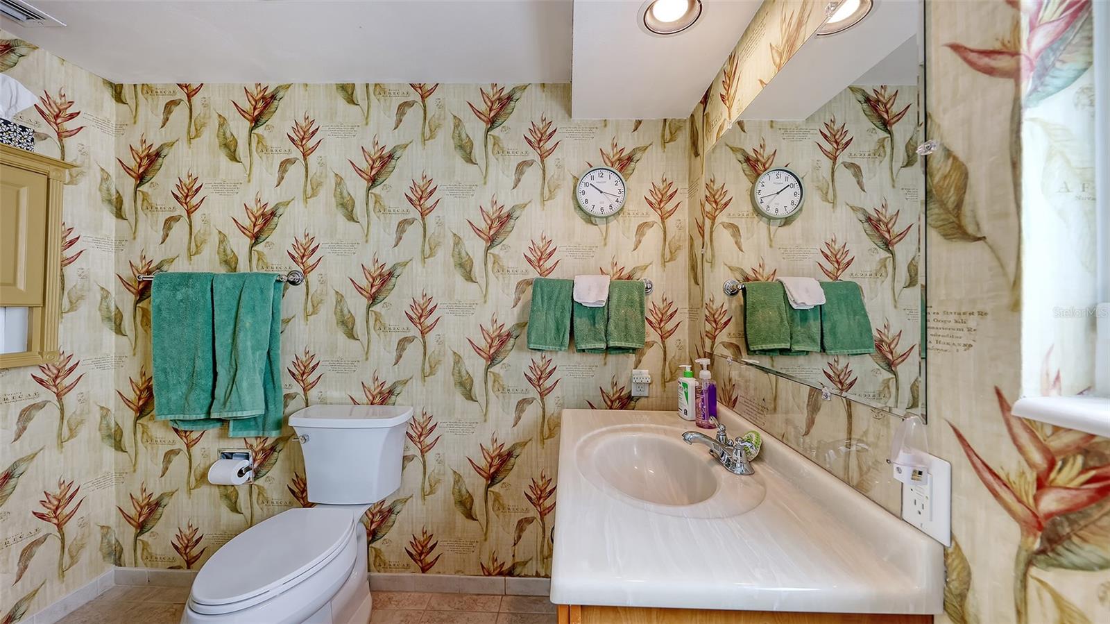 844 MAGELLAN DR — photo 12