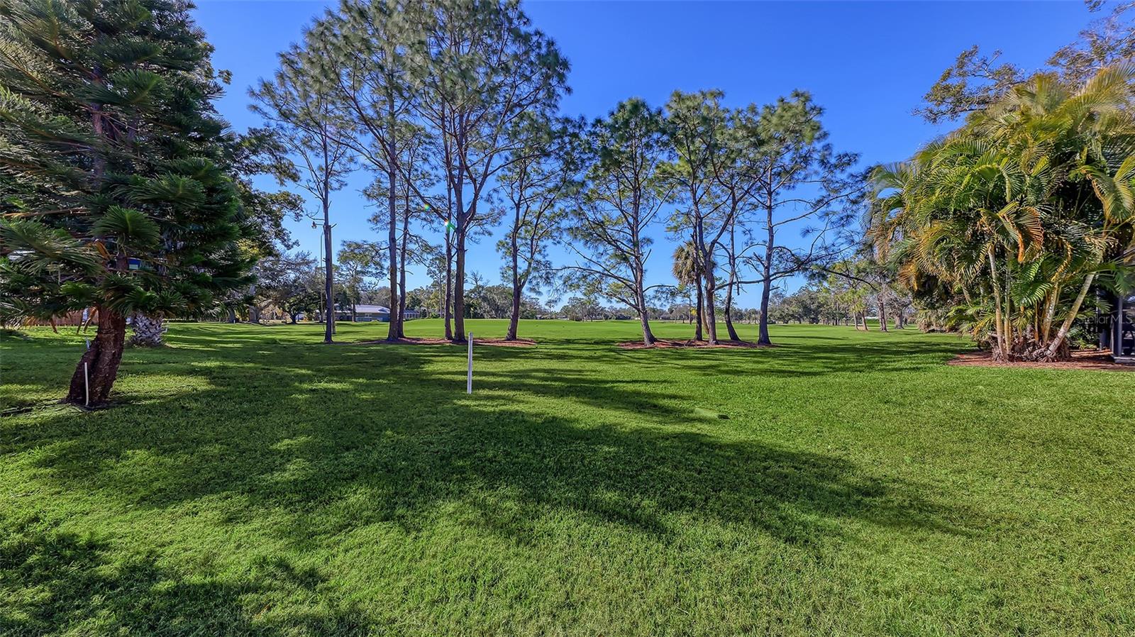 844 MAGELLAN DR — photo 33