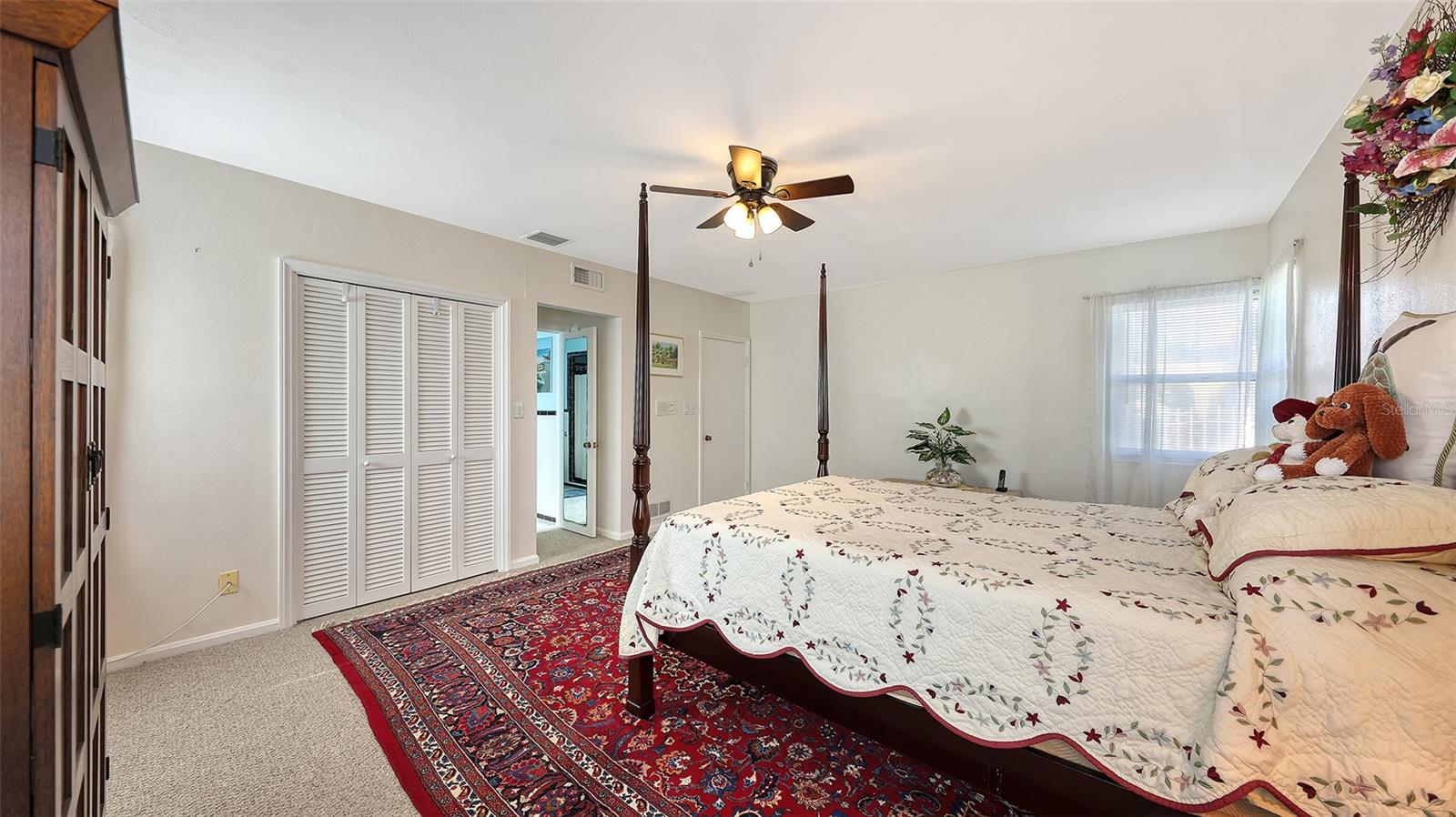844 MAGELLAN DR — photo 6