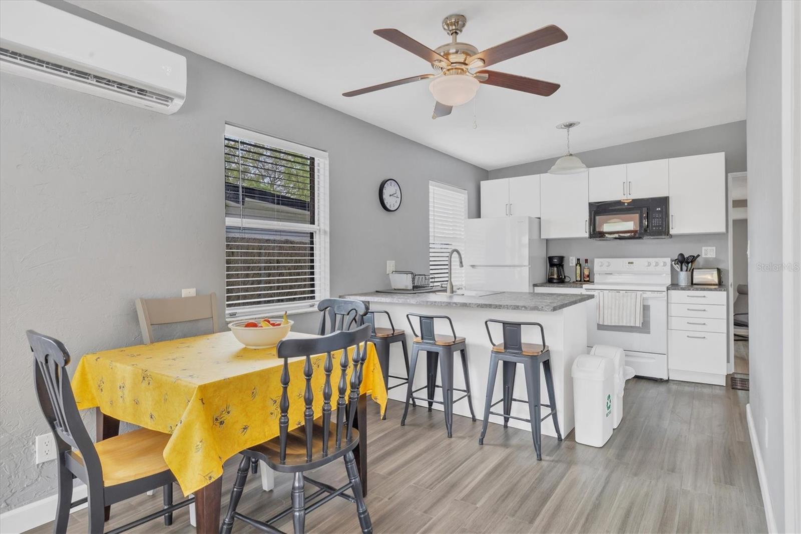 2305 NOVUS ST — photo 16