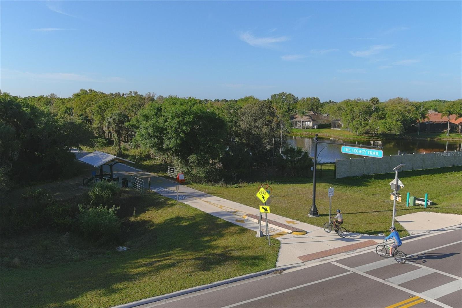 2305 NOVUS ST — photo 27