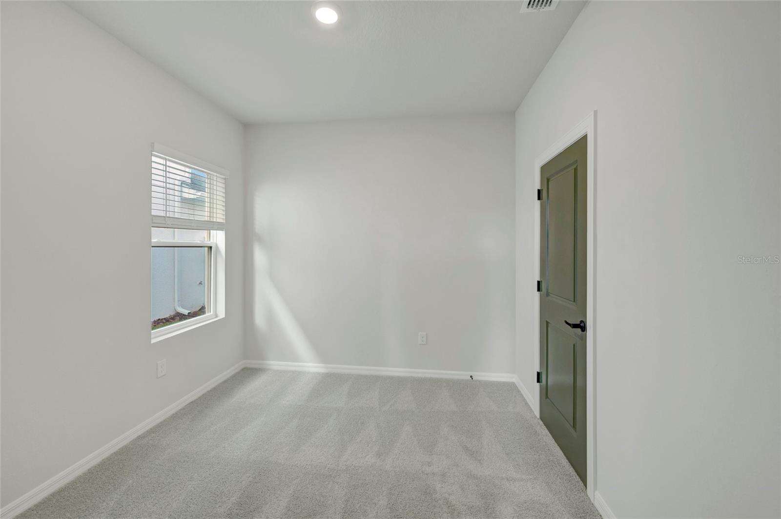 614 KINGSWOOD CT — photo 15