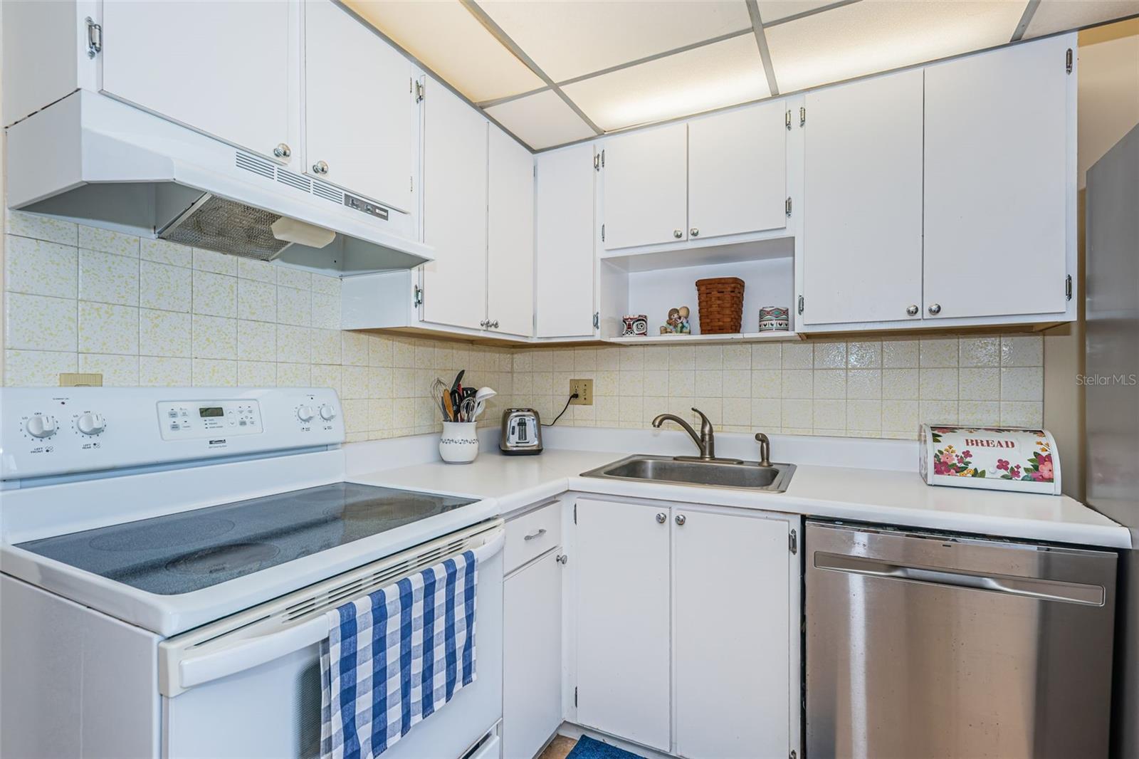 4915 BAY ST NE #126 — photo 11