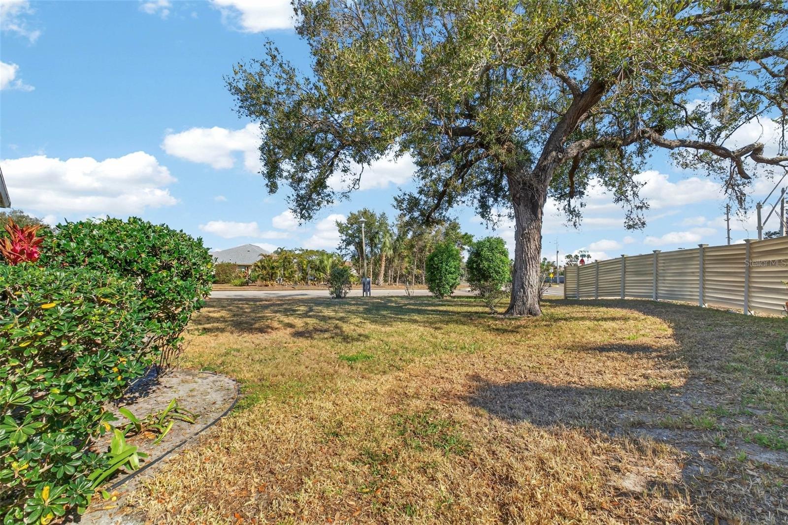 4478 PRO AM AVE E — photo 46