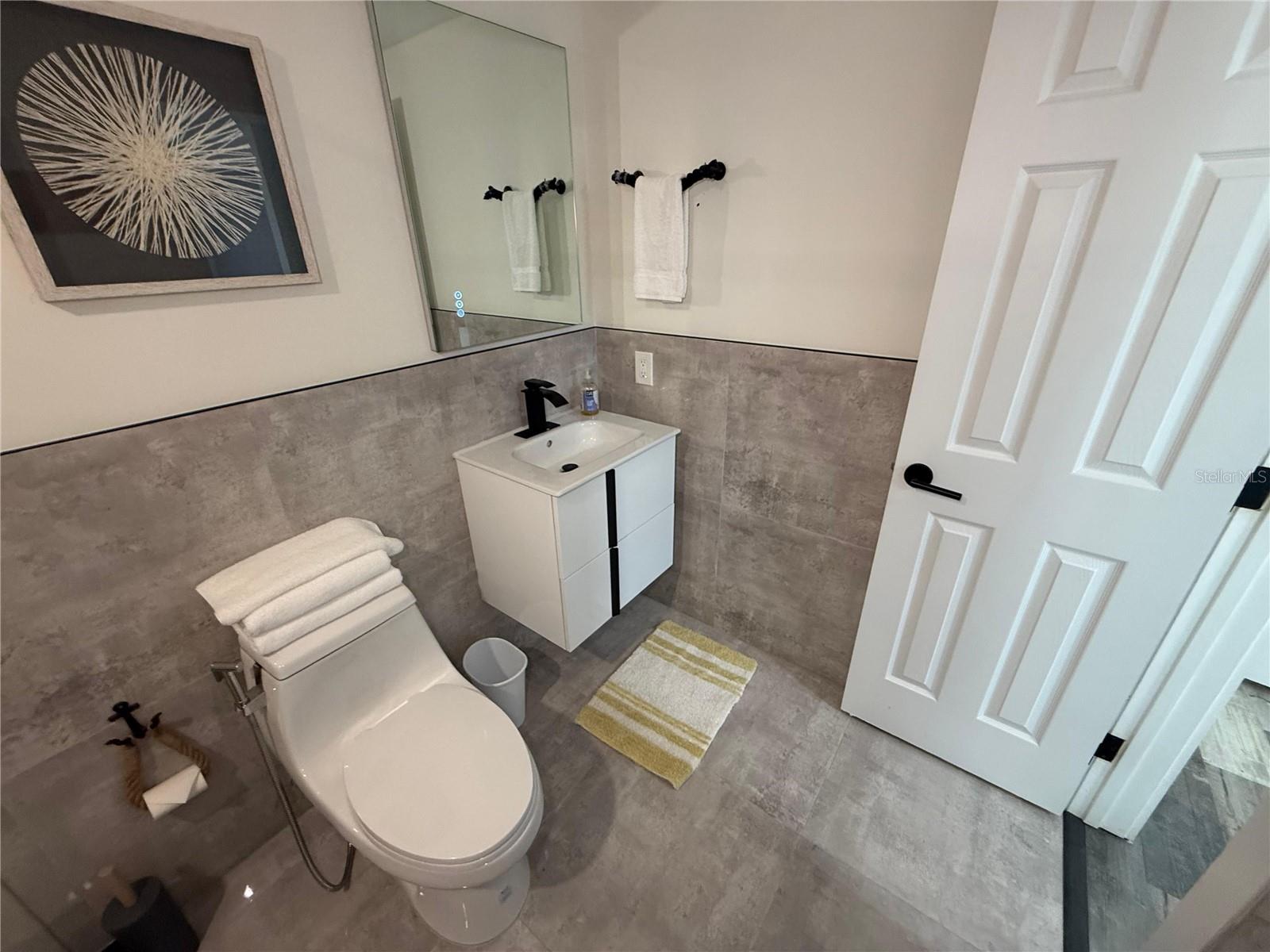 5925 BEVERLY DR — photo 27