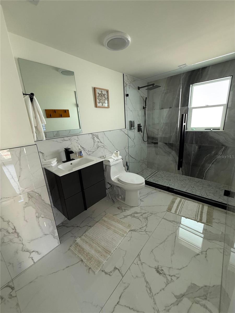 5925 BEVERLY DR — photo 20