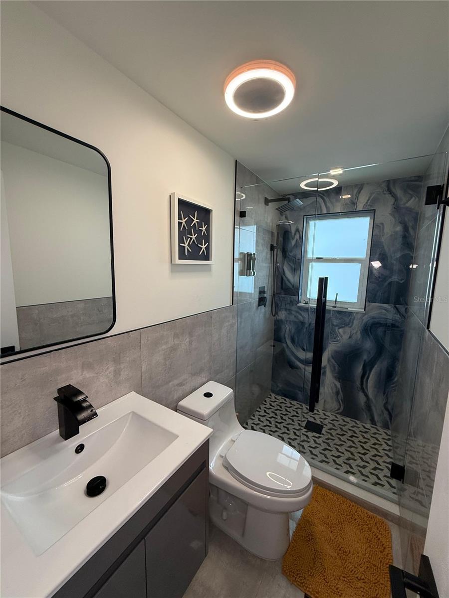 5925 BEVERLY DR — photo 38