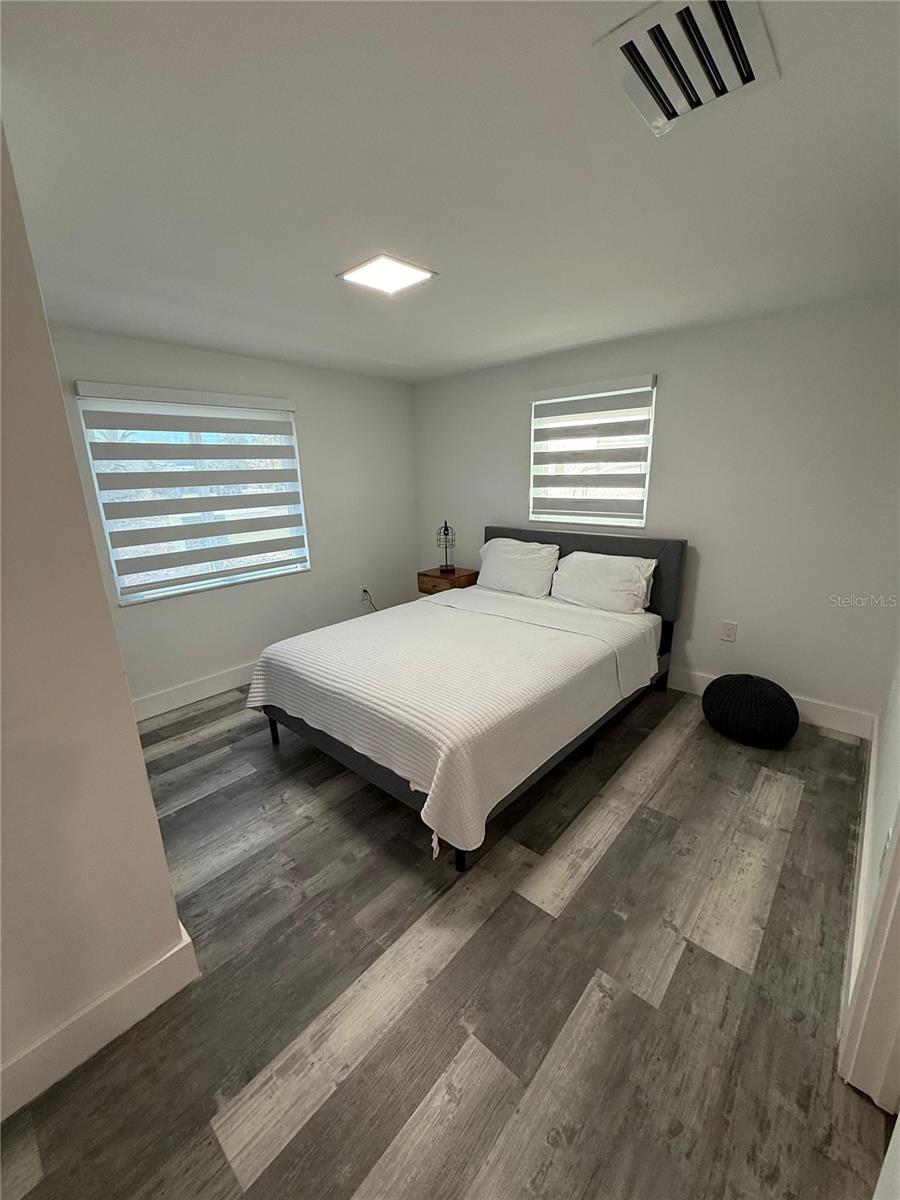 5925 BEVERLY DR — photo 34