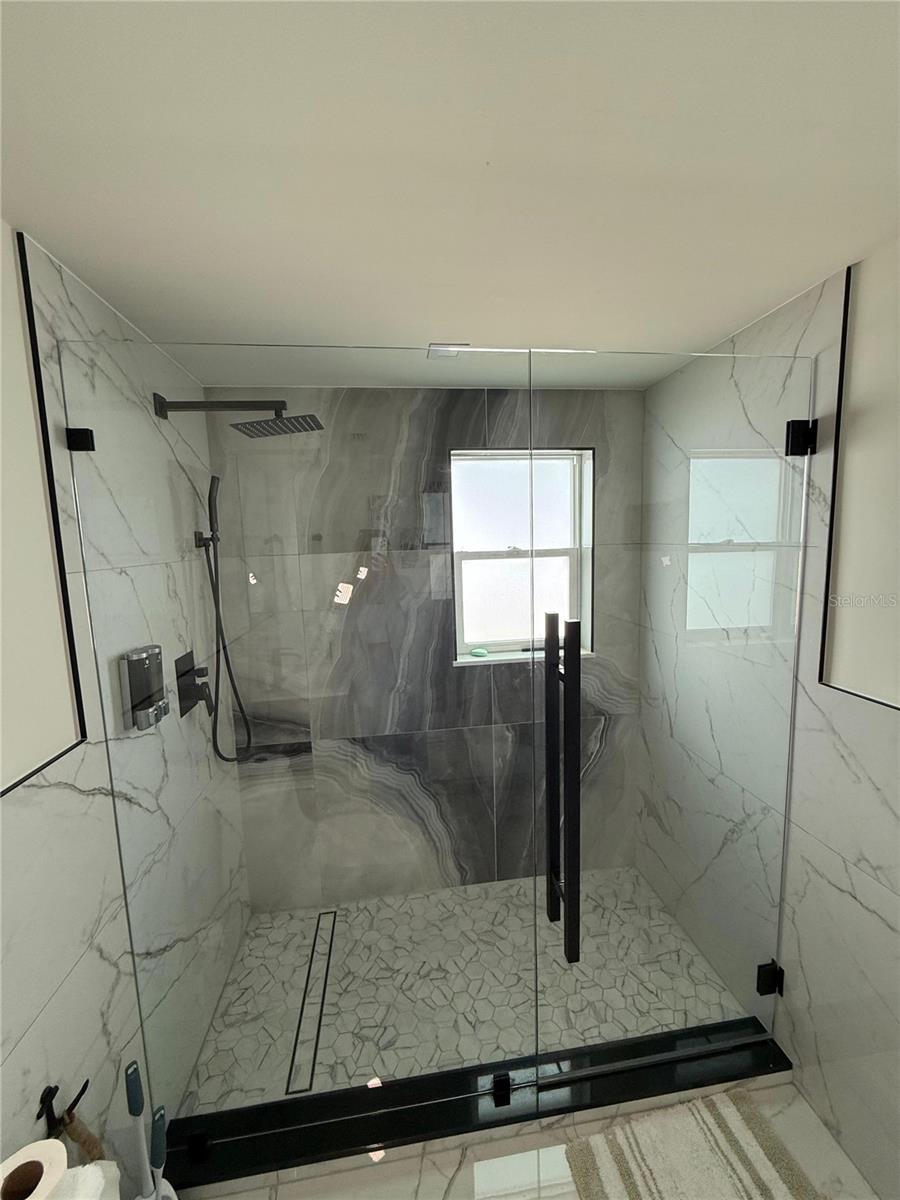 5925 BEVERLY DR — photo 17