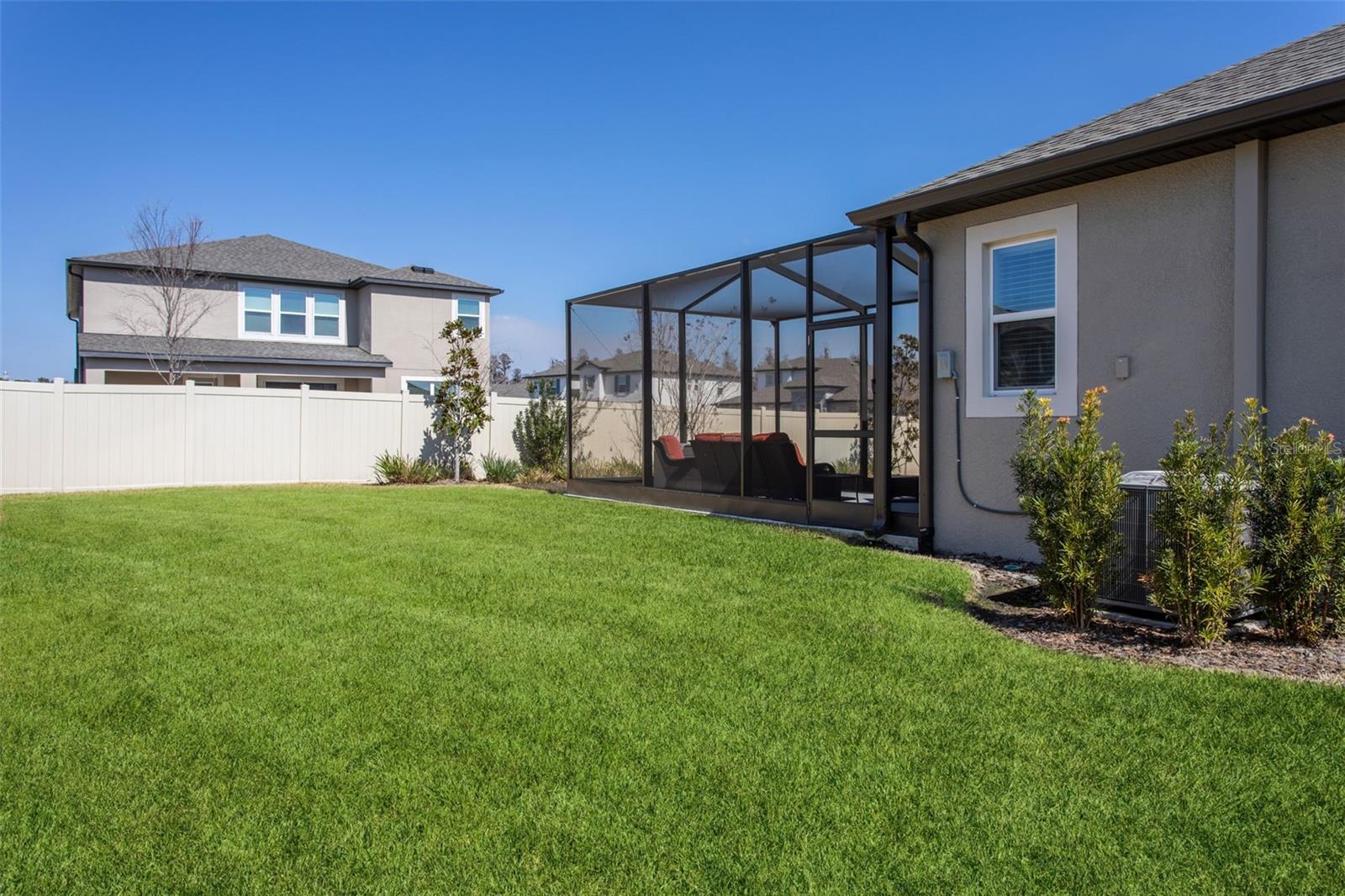 33287 SYCAMORE LEAF DR — photo 47