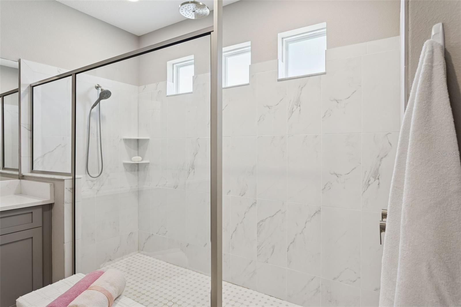 33287 SYCAMORE LEAF DR — photo 39