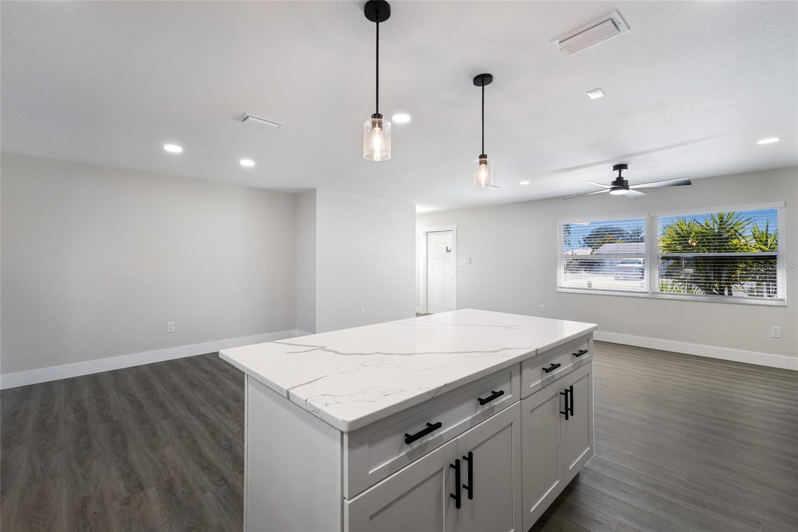 10316 KINGFISHER RD W — photo 27