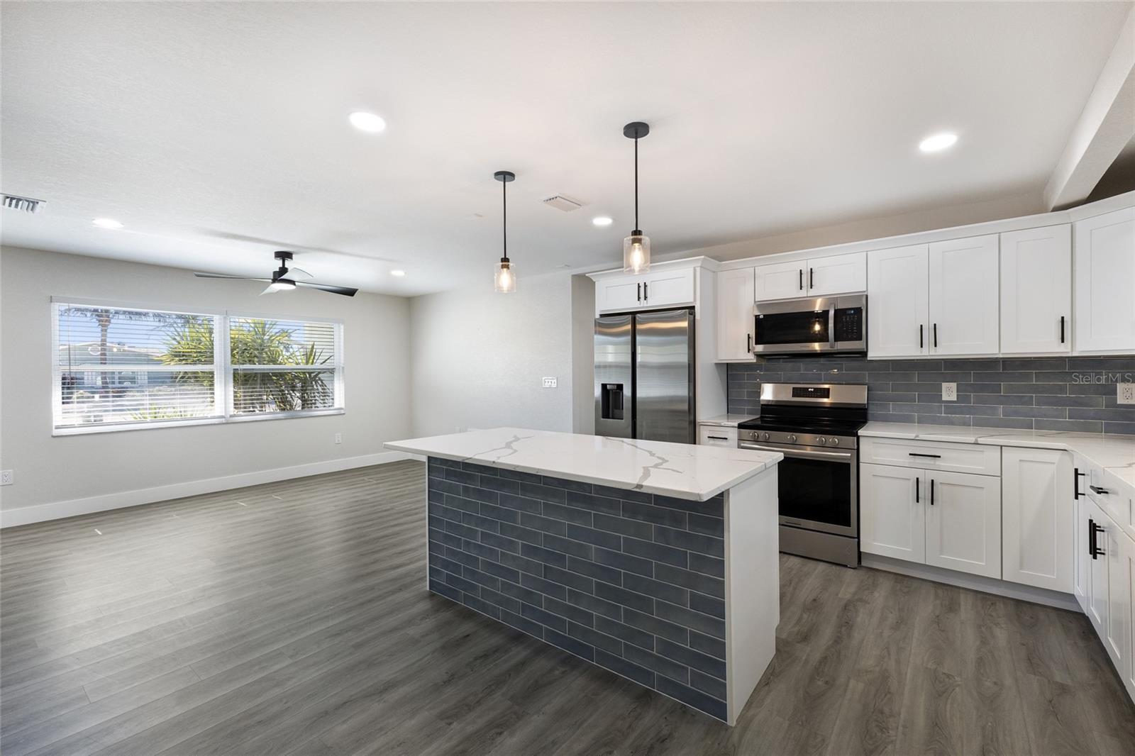 10316 KINGFISHER RD W — photo 25