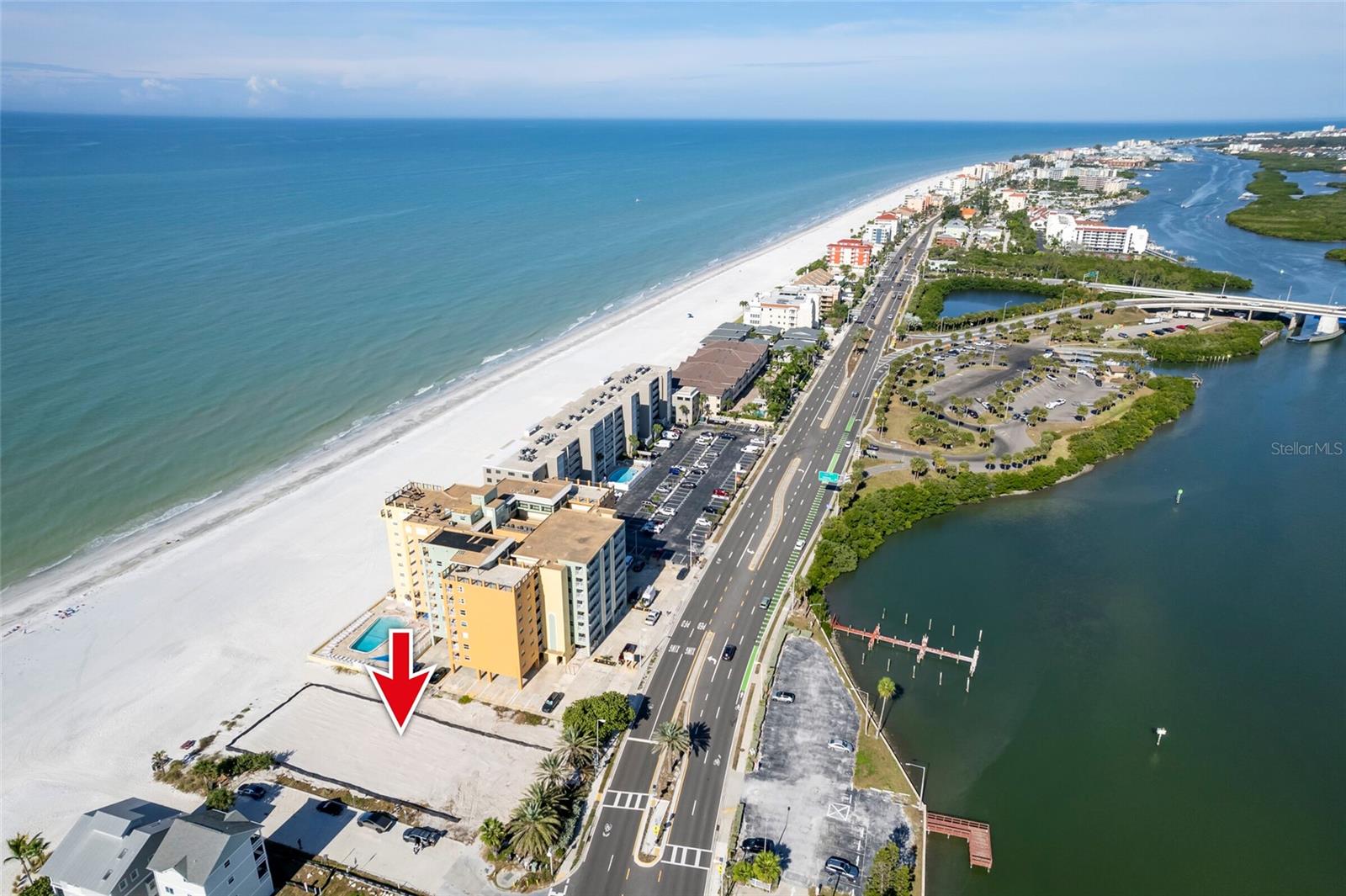 18602 GULF BLVD — photo 10