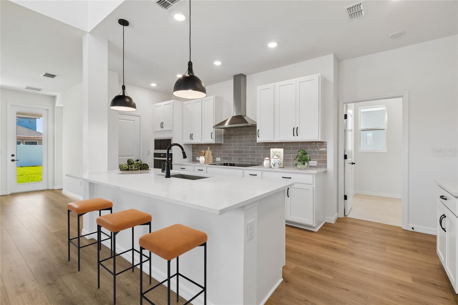 15227 EASTLYN DR — photo 4