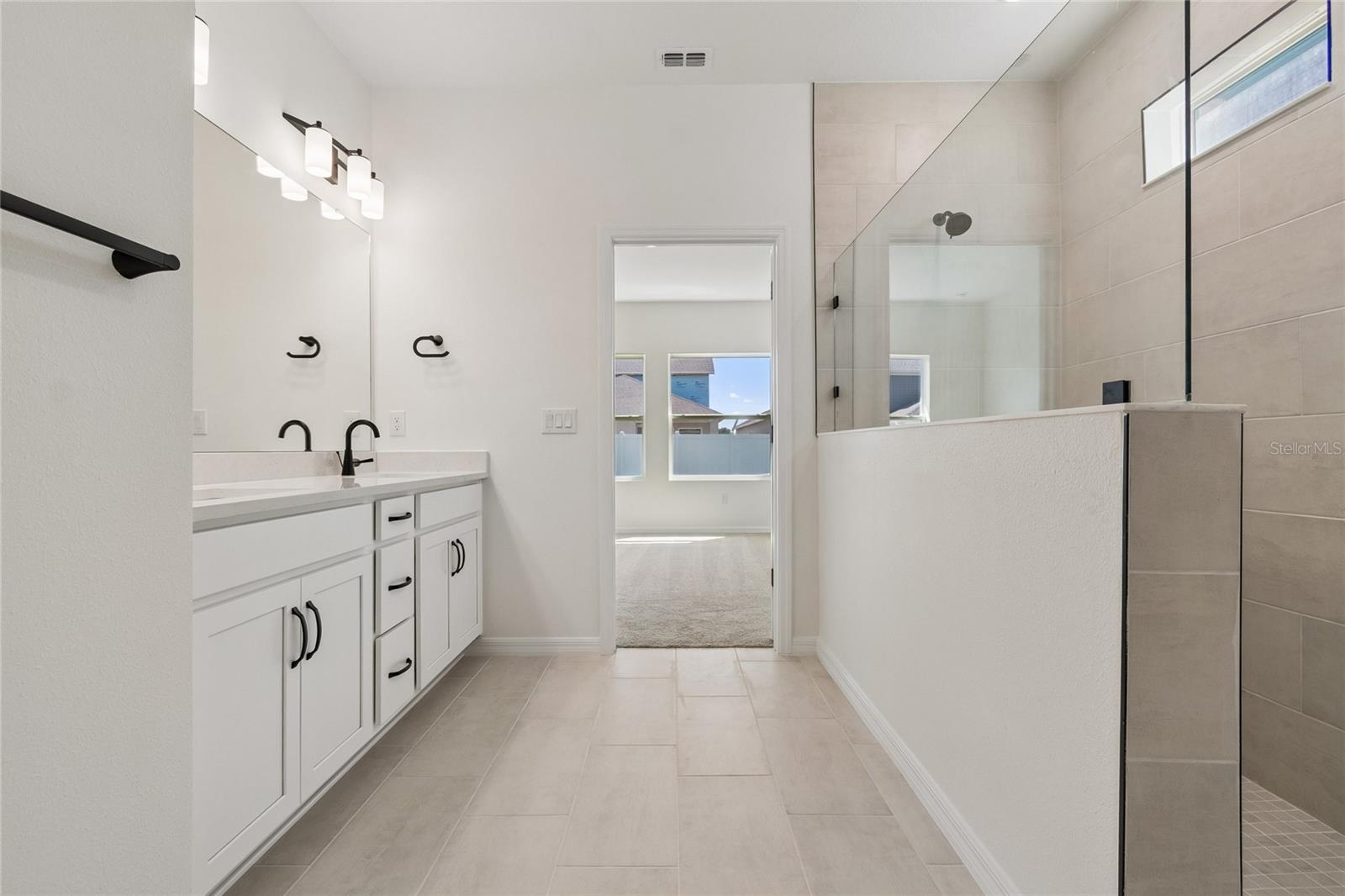 15227 EASTLYN DR — photo 16