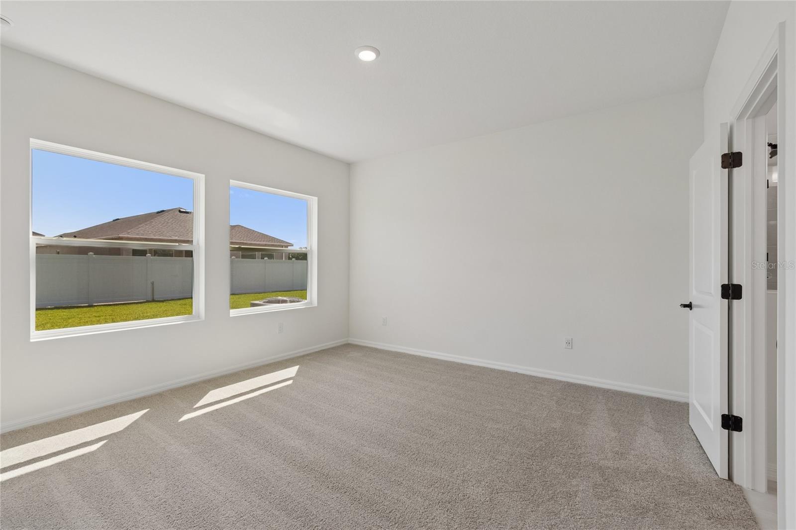 15227 EASTLYN DR — photo 15