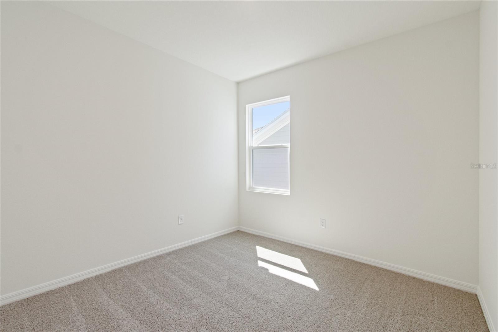 15227 EASTLYN DR — photo 22