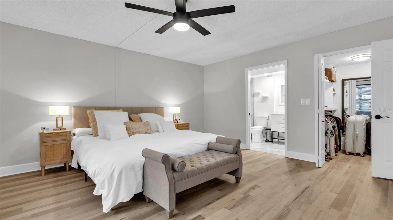 10192 SEMINOLE ISLAND DR #10192 — photo 18