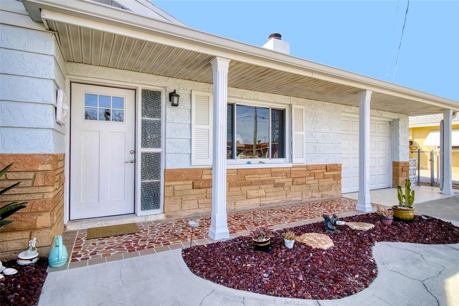 13525 MARIA DR — photo 8