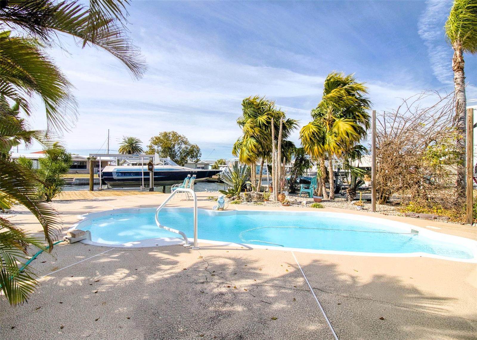 13525 MARIA DR — photo 6