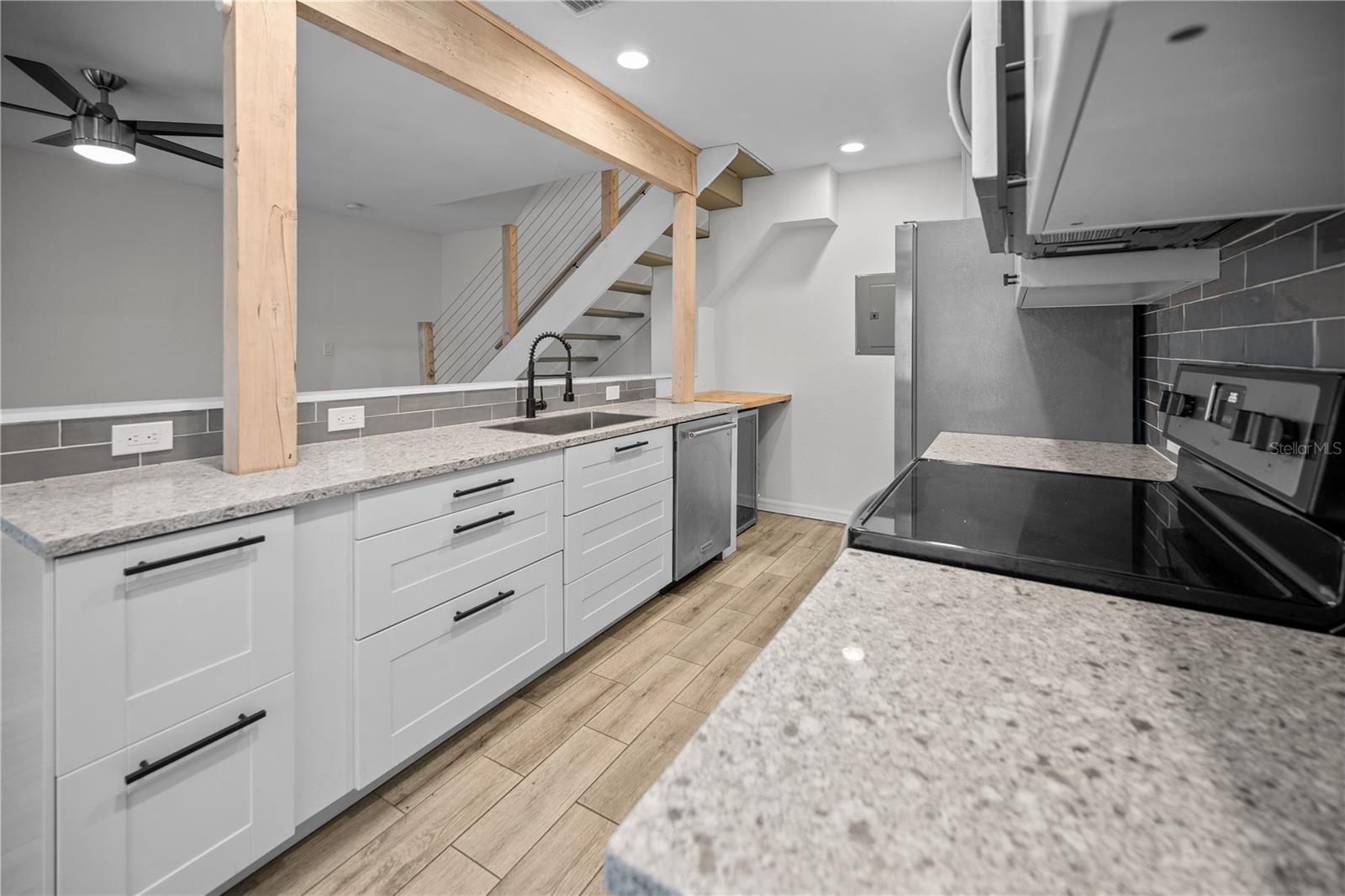 1832 BOUGH AVE #3 — photo 20
