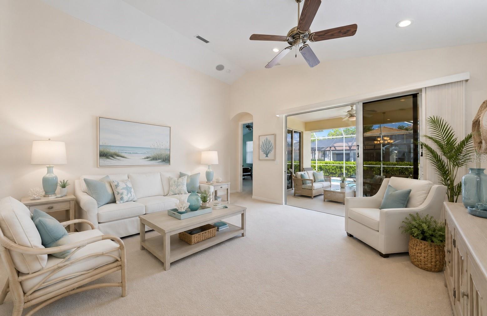 6476 ROOKERY CIR — photo 5