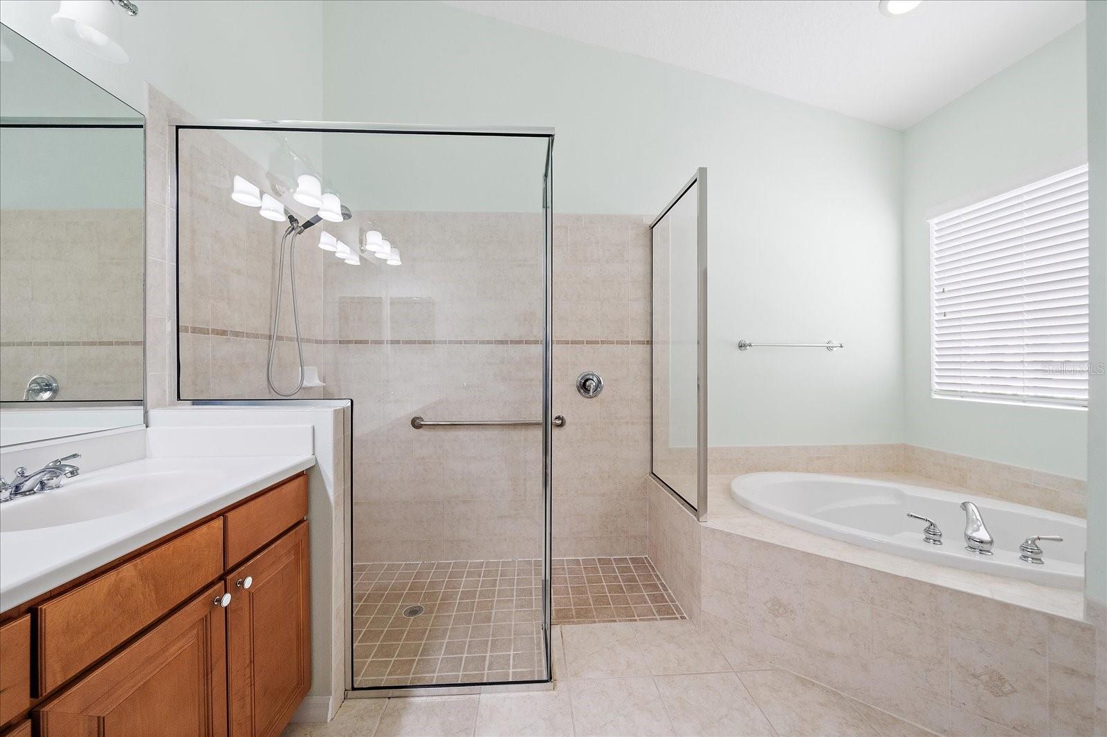 6476 ROOKERY CIR — photo 14