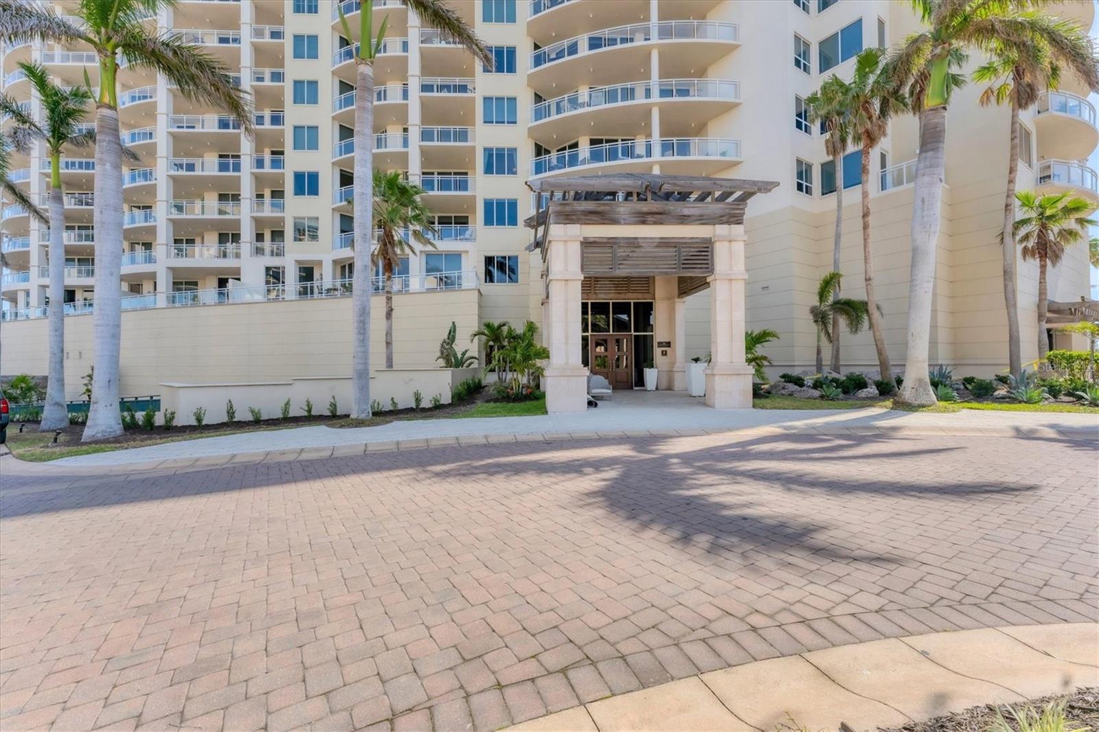 1300 BENJAMIN FRANKLIN DR #304 — photo 8