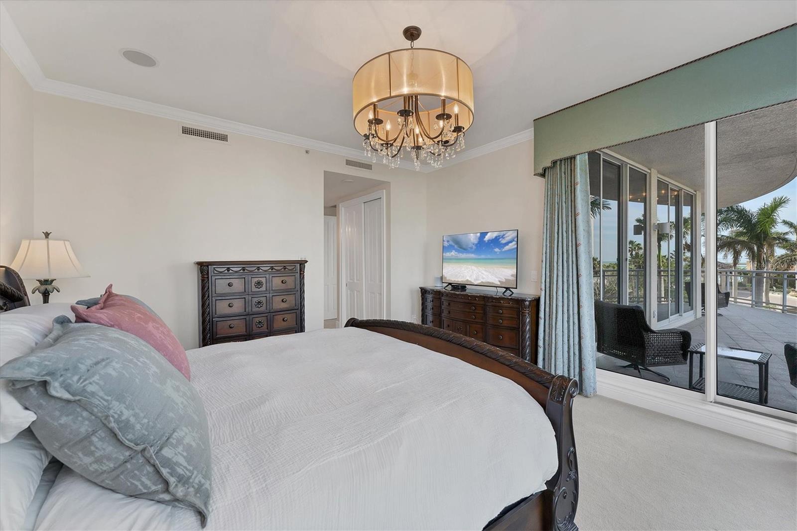1300 BENJAMIN FRANKLIN DR #304 — photo 33