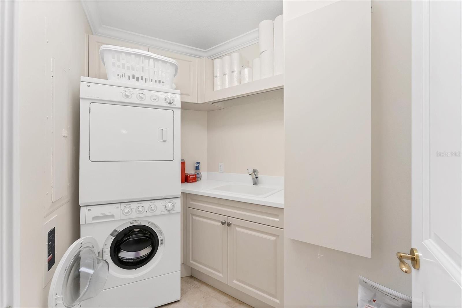 1300 BENJAMIN FRANKLIN DR #304 — photo 44