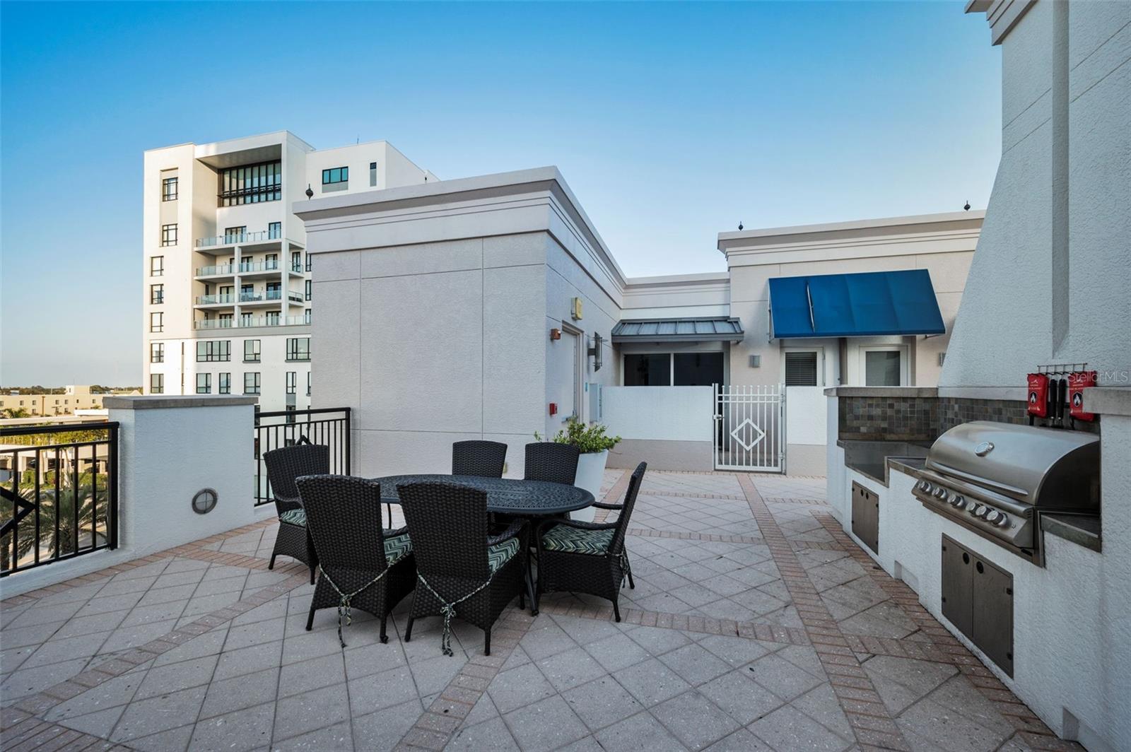 331 CLEVELAND ST #310 — photo 44