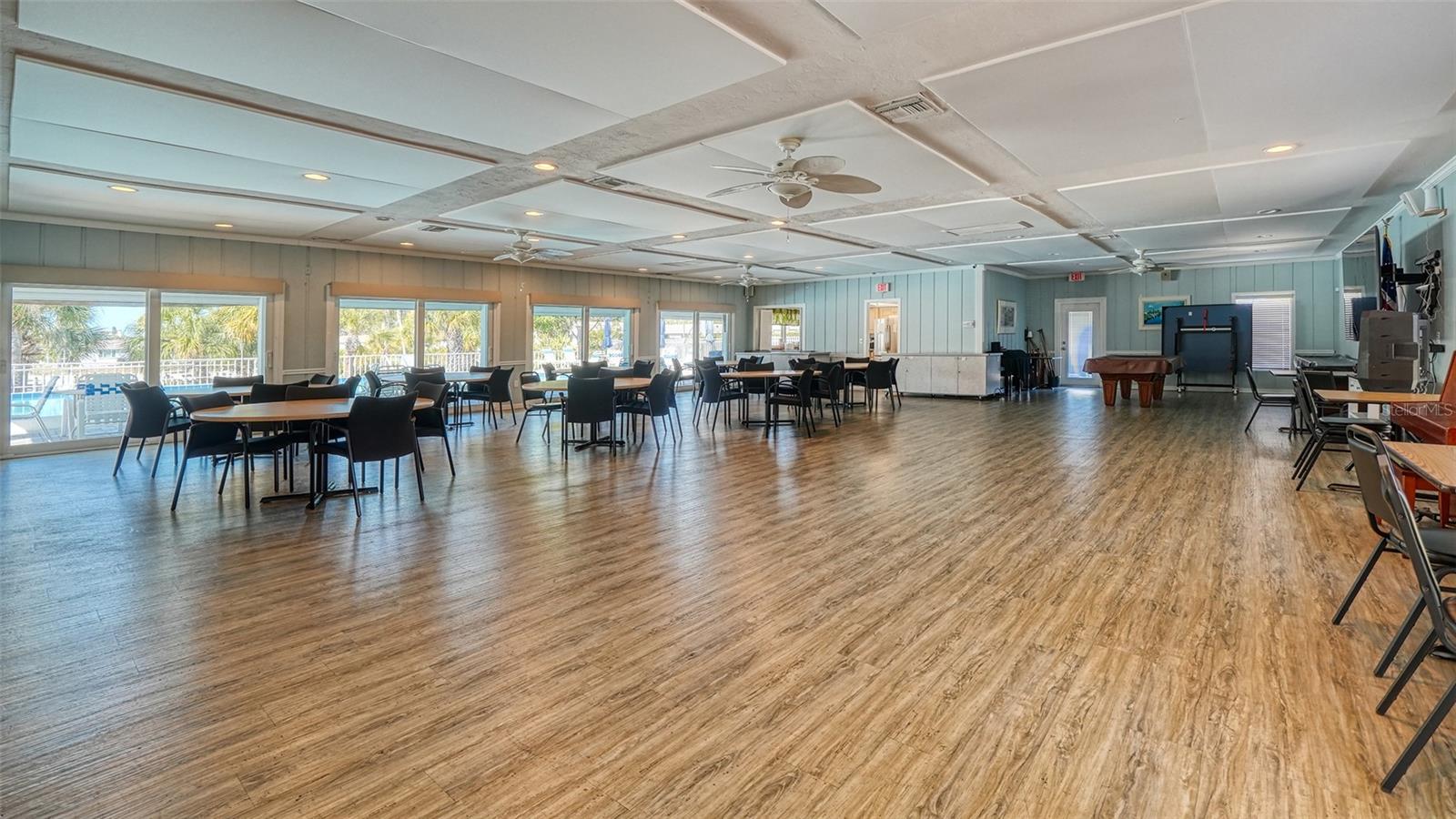 2721 RIVERBLUFF PL #V-50 — photo 35