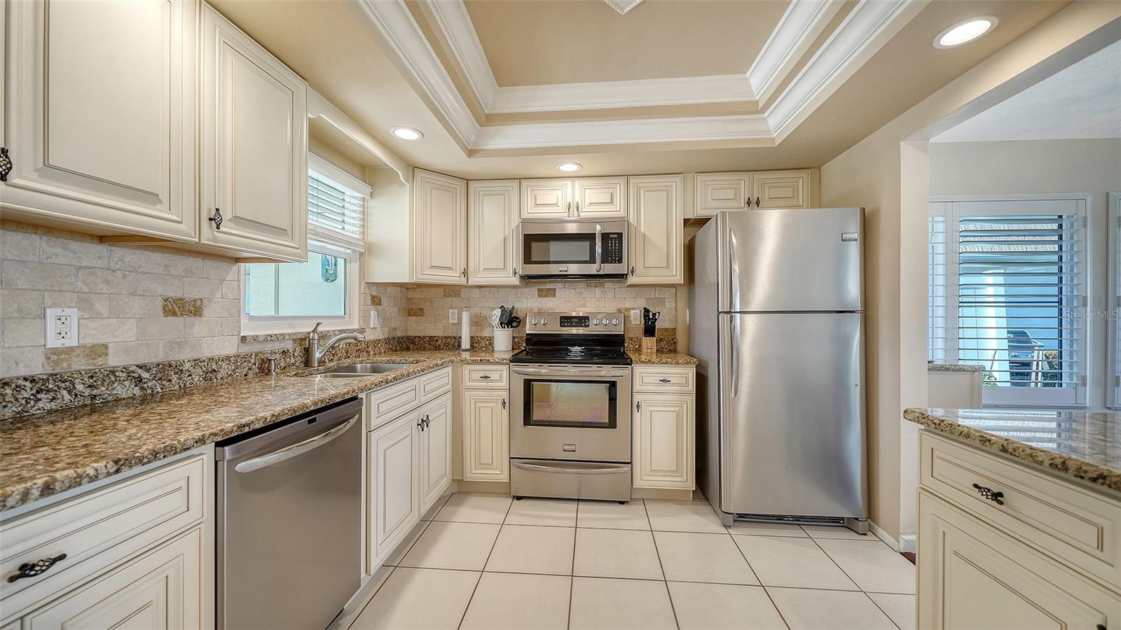 2721 RIVERBLUFF PL #V-50 — photo 15