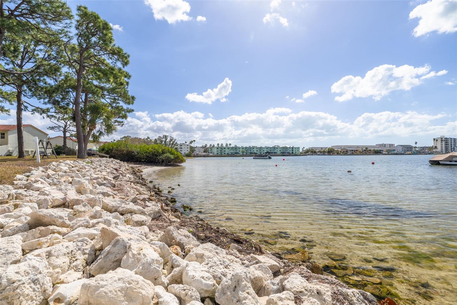 2700 BAYSHORE BLVD #5302 — photo 31