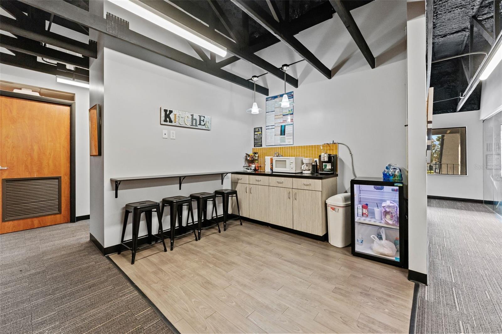 3007 W CYPRESS ST — photo 16