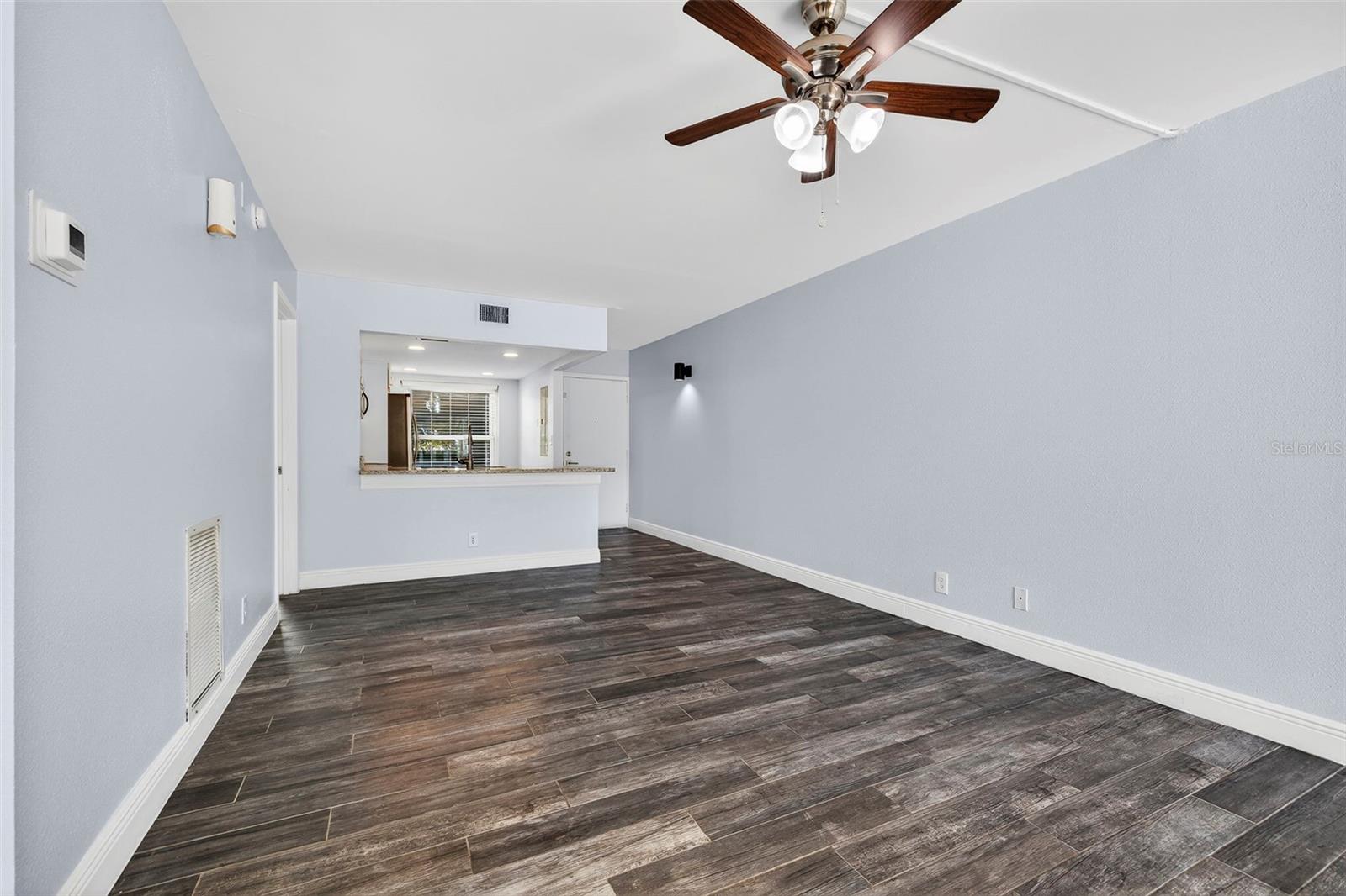 6210 SUN BLVD #112 — photo 15